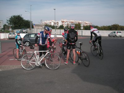 Pause; Flüssigkeitsreload vor den Antritten